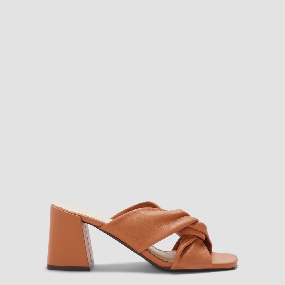 Everyone The Day Twist Heel